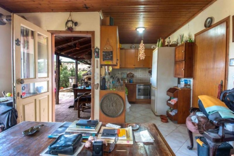 Athanati Kreta, Athanati: Kleines Haus mit großem Garten zu verkaufen Haus kaufen